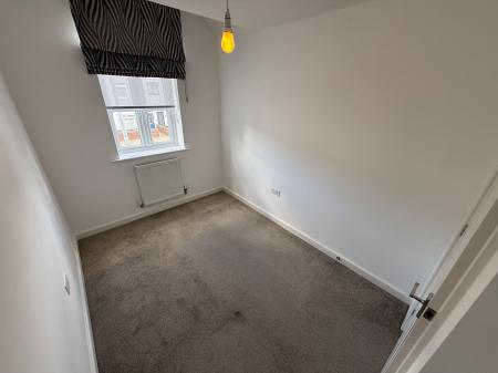 3 bedroom Semi-detached house to let in Horninglow Road, Burton-On-Trent, DE14