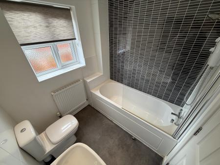 3 bedroom Semi-detached house to let in Horninglow Road, Burton-On-Trent, DE14