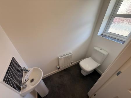3 bedroom Semi-detached house to let in Horninglow Road, Burton-On-Trent, DE14