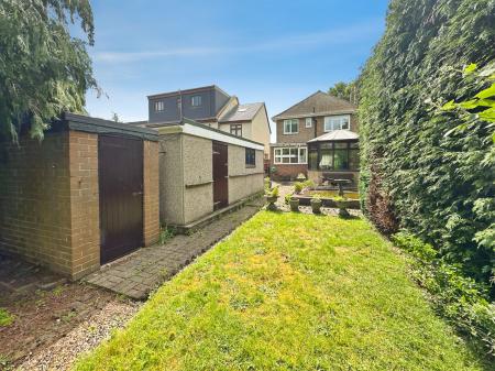 3 bedroom Detached house for sale in Burton Road, Branston, Burton-on-Trent, DE14