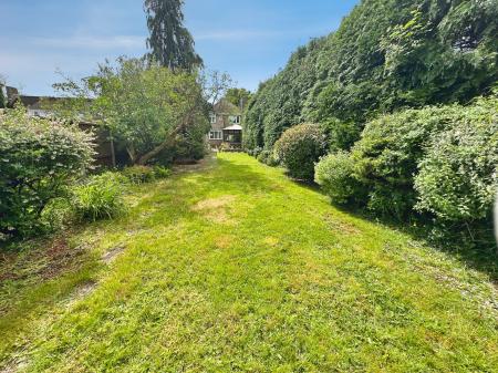 3 bedroom Detached house for sale in Burton Road, Branston, Burton-on-Trent, DE14