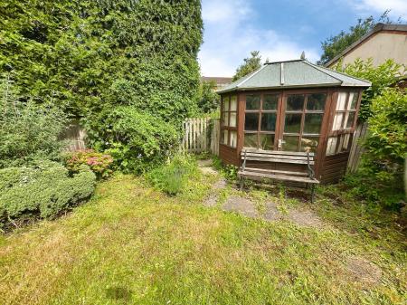 3 bedroom Detached house for sale in Burton Road, Branston, Burton-on-Trent, DE14