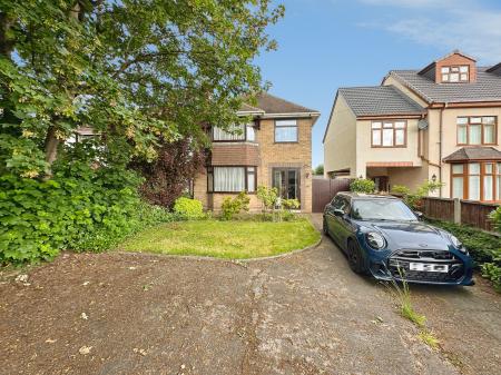 Burton Road, Branston, Burton-on-Trent, DE14