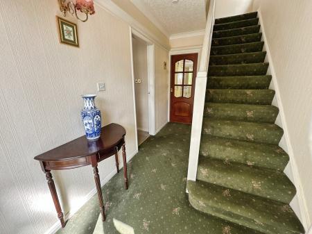3 bedroom Detached house for sale in Burton Road, Branston, Burton-on-Trent, DE14