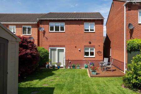 3 bedroom Detached house for sale in Mason Crescent, Swadlincote, Derbyshire, DE11