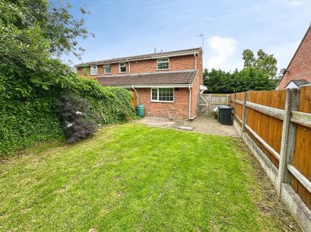 1 bedroom Maisonette for sale in Bradshaw Meadow, Hatton, Derby, DE65
