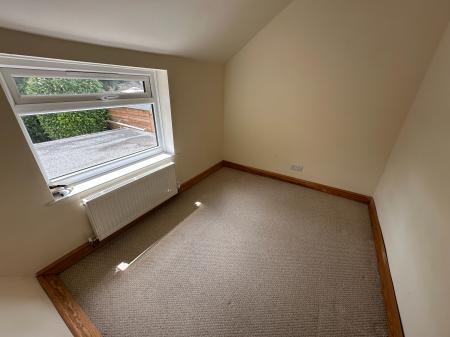 2 bedroom Cottage for sale in Nelson Street, Winshill, Burton-on-Trent, DE15