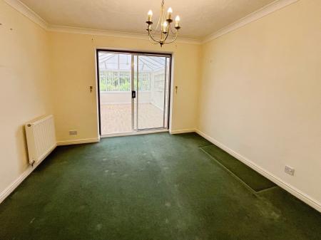 4 bedroom Detached house for sale in Doveridge Road, Brizlincote Valley, Burton-on-Trent, DE15