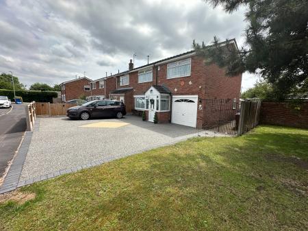 The Grange, Burton-on-Trent, DE14