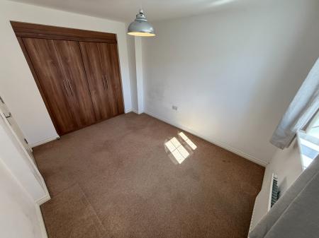 4 bedroom Town house to let in Salford Way, Church Gresley, Swadlincote, DE11