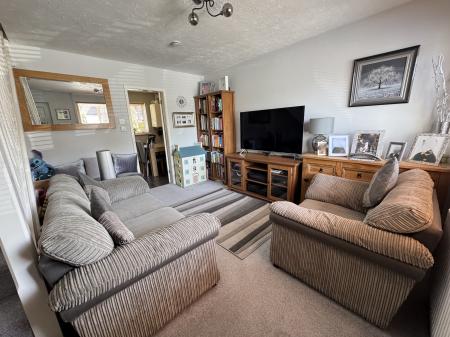 3 bedroom Town house for sale in Oak Close, Castle Gresley, Swadlincote, Derbyshire, DE11