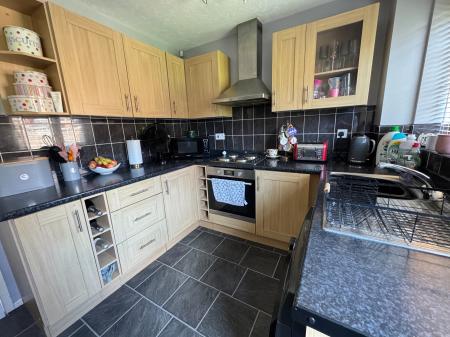 3 bedroom Town house for sale in Oak Close, Castle Gresley, Swadlincote, Derbyshire, DE11