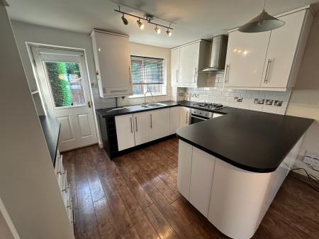 2 bedroom Semi-detached house for sale in Rowley Close, Swadlincote, Derbyshire, DE11