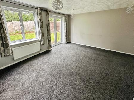 3 bedroom Town house for sale in Stirling Close, Church Gresley, Swadlincote, Derbyshire, DE11