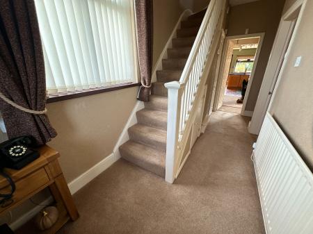 3 bedroom Detached house for sale in Rosliston Road, Stapenhill, Burton-on-Trent, DE15