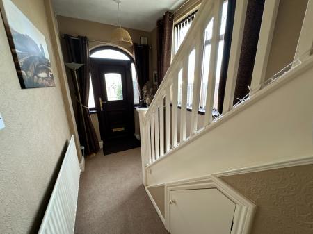 3 bedroom Detached house for sale in Rosliston Road, Stapenhill, Burton-on-Trent, DE15