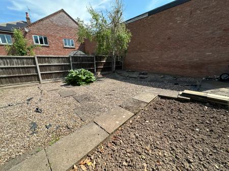 3 bedroom Detached house for sale in Rosliston Road, Stapenhill, Burton-on-Trent, DE15