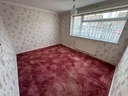 2 bedroom Semi-detached bungalow for sale in Farm Side, Newhall, Swadlincote, Derbyshire, DE11