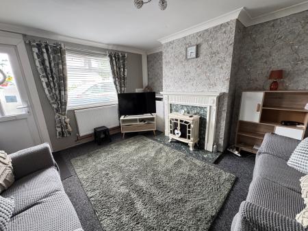 2 bedroom Terraced House for sale in Hall Street, Church Gresley, Swadlincote, Derbyshire, DE11