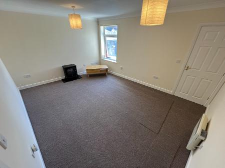 1 bedroom Flat to let in Derby Street, Burton-On-Trent, DE14
