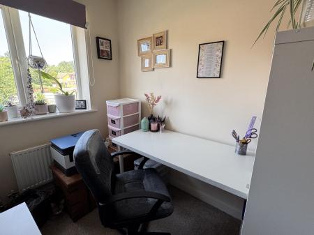 3 bedroom Semi-detached house for sale in Upton Drive, Stretton, Burton-on-Trent, DE14
