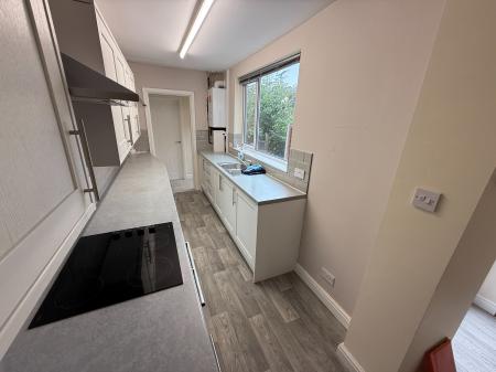 2 bedroom Terraced House to let in All Saints Road, Burton-On-Trent, DE14
