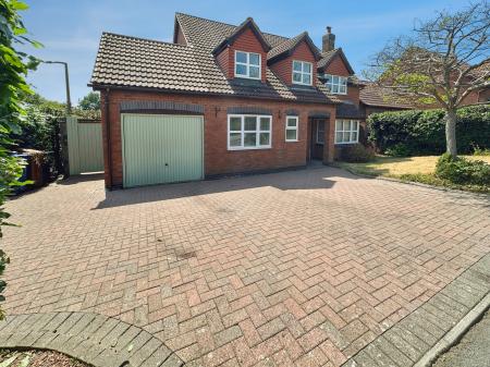 Ashworth Avenue, Brizlincote Valley, Burton-on-Trent, DE15