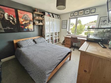 4 bedroom Semi-detached house for sale in Woodland Road, Stanton, Burton-on-Trent, DE15
