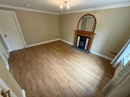 5 bedroom Detached house to let in Shakespeare Meadows, Repton, DE65