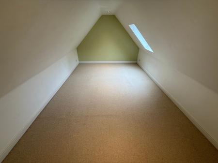 5 bedroom Detached house to let in Shakespeare Meadows, Repton, DE65