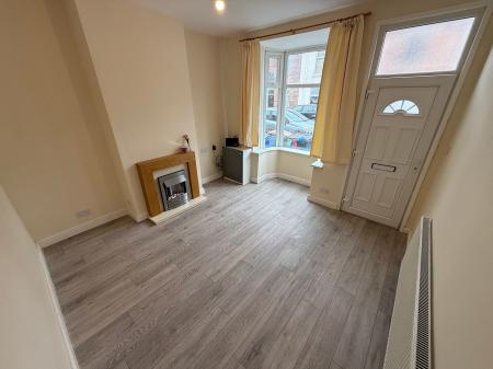 2 bedroom Terraced House to let in All Saints Road, Burton-On-Trent, DE14
