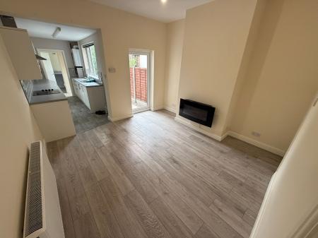 2 bedroom Terraced House to let in All Saints Road, Burton-On-Trent, DE14