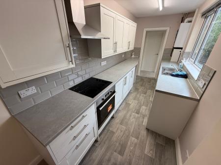 2 bedroom Terraced House to let in All Saints Road, Burton-On-Trent, DE14