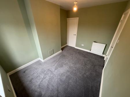 2 bedroom Terraced House to let in All Saints Road, Burton-On-Trent, DE14