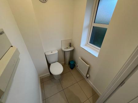 3 bedroom Terraced House to let in King Lane, Burton-On-Trent, DE13