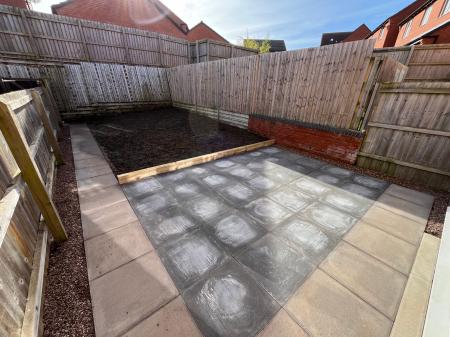 3 bedroom Terraced House to let in King Lane, Burton-On-Trent, DE13