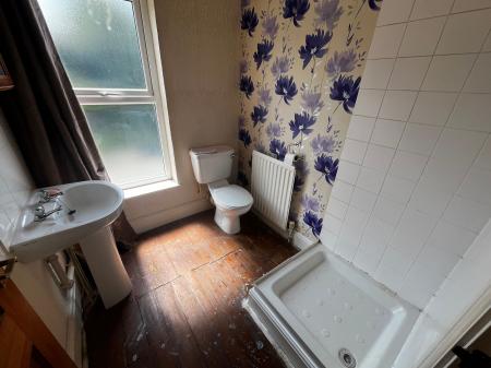 2 bedroom Terraced House for sale in Belvedere Road, Burton-On-Trent, DE13