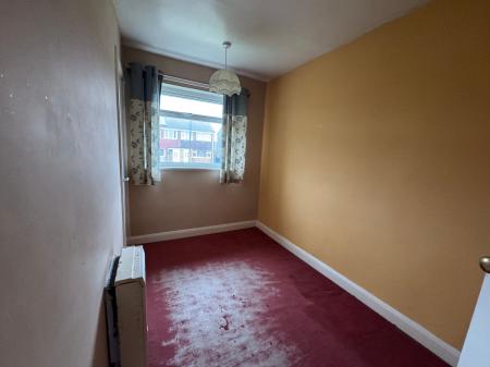 3 bedroom End of terrace house for sale in Hawthorn Crescent, Burton-On-Trent, DE15