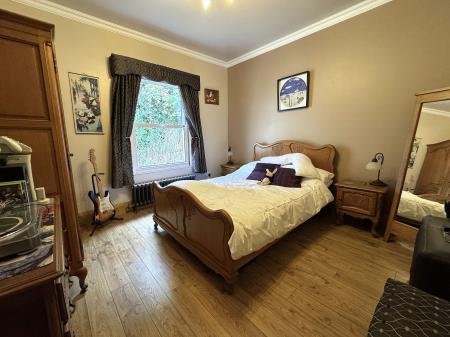 3 bedroom Detached house for sale in Bearwood Hill Road, Burton-On-Trent, DE15