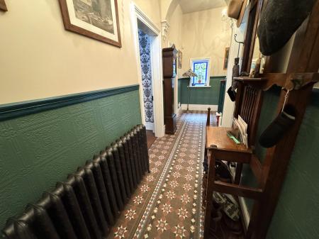 3 bedroom Detached house for sale in Bearwood Hill Road, Burton-On-Trent, DE15