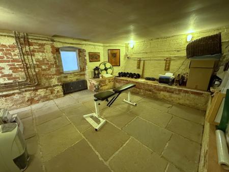 3 bedroom Detached house for sale in Bearwood Hill Road, Burton-On-Trent, DE15