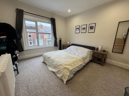 2 bedroom Semi-detached house for sale in Moira Road, Woodville, DE11