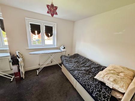 4 bedroom Detached house for sale in Bridgewater Road, Burton-On-Trent, DE14