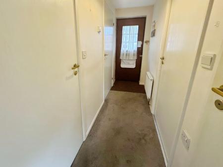 2 bedroom Terraced bungalow for sale in Chestnut Green, Church Gresley, DE11