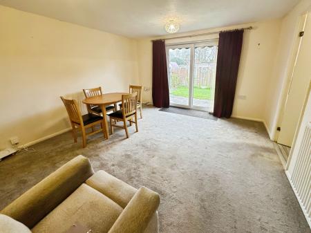 2 bedroom Terraced bungalow for sale in Chestnut Green, Church Gresley, DE11
