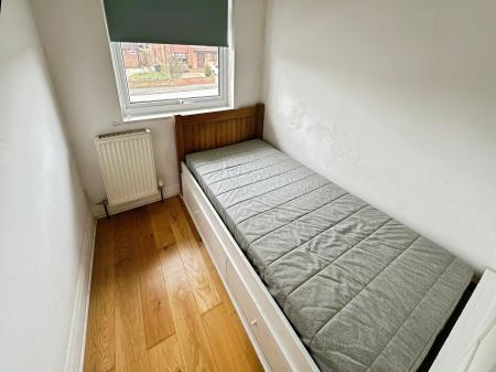 3 bedroom Semi-detached house for sale in Malvern Avenue, Burton-On-Trent, DE15