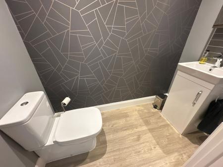5 bedroom Detached house for sale in Sidings Drive, Drakelow, DE15