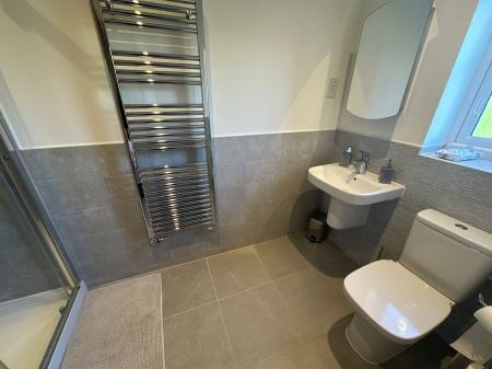 5 bedroom Detached house for sale in Sidings Drive, Drakelow, DE15
