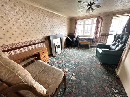 2 bedroom Semi-detached house for sale in Short Street, Burton-On-Trent, DE15