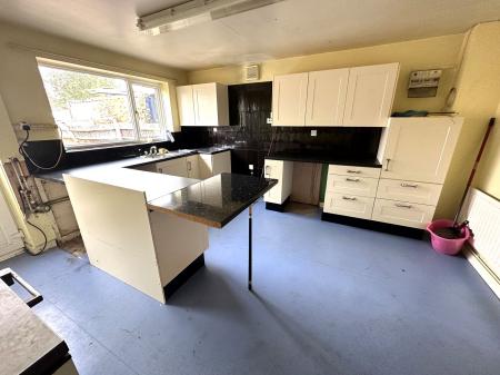 2 bedroom Semi-detached house for sale in Short Street, Burton-On-Trent, DE15
